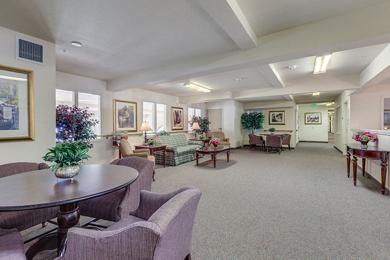 Seating Area Vintage at Chehalis Senior Apartments for rent 98532 l Chehalis, WA